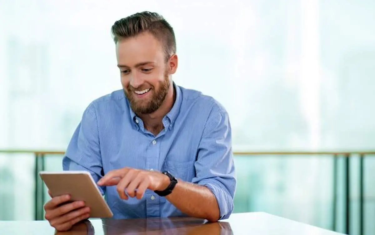 با 30 میلیون تبلت اپل بخریم یا سامسونگ؟