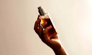 5 عطر مردانه که خانم ها را جذب می کند