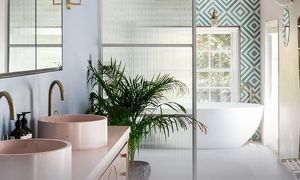 چطور هزینه بازسازی سرویس بهداشتی را کمتر کنیم؟