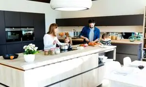 تعویض روکش کابینت چقدر آب می‌خورد؟