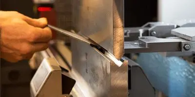 قیمت و عوامل موثر بر خرید پروفیل