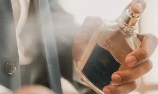 5 عطر متفاوت کرید برای آقایان خاص پسند