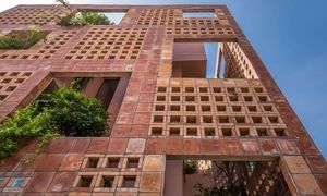شرکت آسارس در عمان کارخانه تولید مصالح راه اندازی می کند