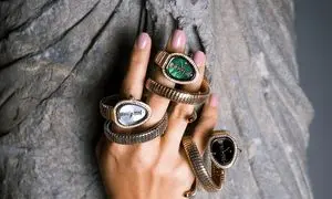 ارزان ترین ساعت زنانه روبرتو کاوالی در بازار