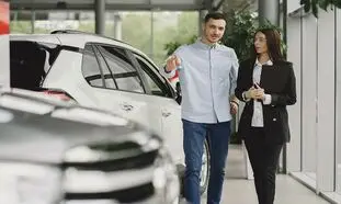 ۸ عامل موثر بر قیمت خودرو