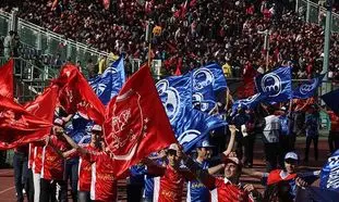 عرضه اولیه 100 درصد از سهام پرسپولیس و استقلال در فرابورس
