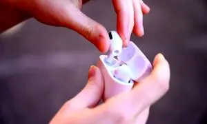 پرفروش ترین هندزفری بی سیم در بین نوجوانان کدام است؟