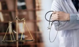 شکایت از دکتر با وکیل جرایم پزشکی