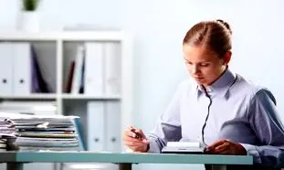 5 شغل اداری و دفتری با حقوق بالای 20 میلیون تومان برای خانم ها