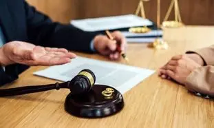 مزایای استفاده از وکیل طلاق