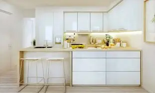 شیک کردن دکوراسیون آشپزخانه با کابینت سفید