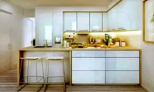 شیک کردن دکوراسیون آشپزخانه با کابینت سفید