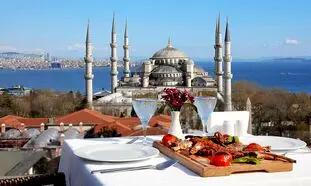 معروف ترین غذای استانبول در بین طرفداران کباب