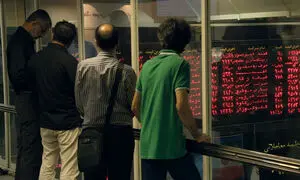 دارا یکم تا کجا سقوط می کند؟