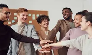 پیشنهاد کتاب ؛ دموکراسی گفت و گویی در جوامع چندقومیتی