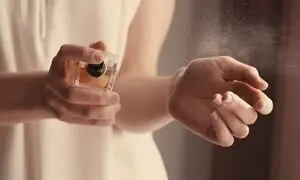 5 عطر زنانه خنک تابستانی زیر 3 میلیون تومان