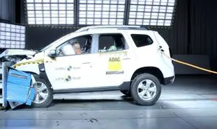 رنو داستر مدل 2022 در تست تصادف افتضاح به بار آورد (ویدیو)