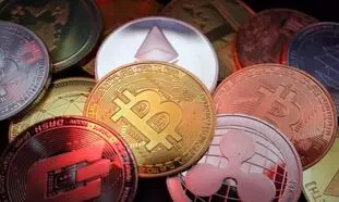 سقوط یکباره قیمت بیت کوین؛ کدام رمزارز را بخریم؟