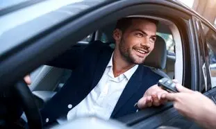 توصیه‌های کلیدی برای رنت خودرو در تهران ، کرج و کیش