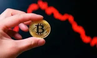 قیمت بیت کوین با سرعت هر چه تمام در حال سقوط است + جدول
