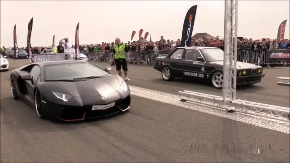 مسابقه دیدنی بی ام و 325 اسطوره‌ای و لامبورگینی آونتادور (ویدیو)