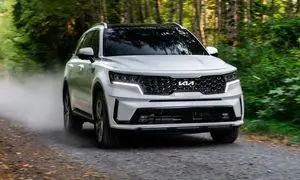 شاسی بلند کیا سورنتو مدل 2022 رونمایی شد (ویدیو)