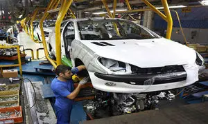 آغاز فعالیت ایران خودرو در سال 99 با فراهم کردن محیط کار امن