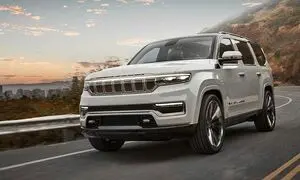 شاسی بلند آمریکایی ملقب به زشت‌ترین خودرو وارد ایران شد!(تصاویر)