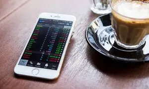 درباره کارگزاری فارابی و خدماتش چه می‌دانید؟