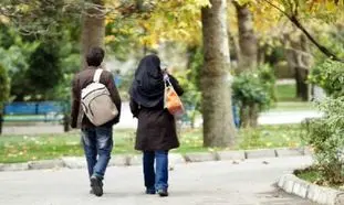 پسرهای مجرد از دخترها بیشتر هستند
