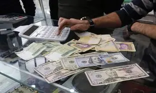 دلار در مرز ۲۵ هزار تومان