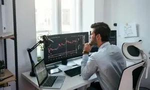 اثر مستقیم نرخ دلار بر شاخص کل بورس