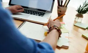 گفتگو با مهرداد زنگیه‌وندی ، نویسنده جوان و موفق منابع زبان آزمون‌های ارشد و دکتری