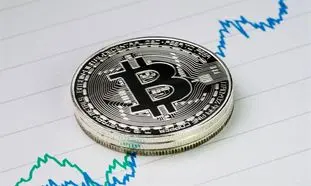 رشد سریع قیمت بیت کوین با حمایت شرکت‌ ها و اشخاص معروف