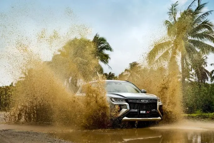 شاسی بلند لوکس و جوان پسند جیلی رونمایی شد (ویدیو)