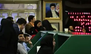 اوضاع بورس بهبود پیدا می کند؛ مردم نگران نباشند