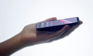 بالمودا فون ؛ رقیب جدید آیفون SE
