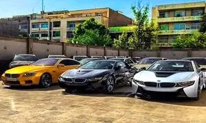 قیمت ها در بازار گران ترین خودروهای لوکس تهران چقدر است؟