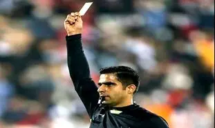 اشتباهات تکراری داوری برای جلوگیری از صدرنشینی پرسپولیس