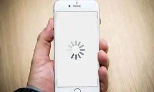 ۴ علت کند شدن گوشی و راه حل آن