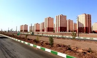 واگذاری زمین به جای افزایش حقوق !
