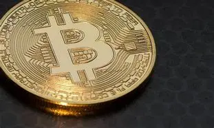 عوامل سقوط آزاد قیمت بیت کوین