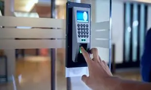 راهنمای خرید دستگاه حضور و غیاب از وبسایت های معتبر