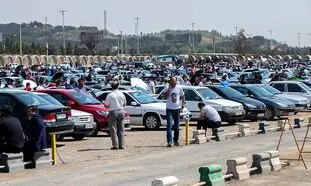 ثبات نسبی در بازار خودرو + جدول قیمت