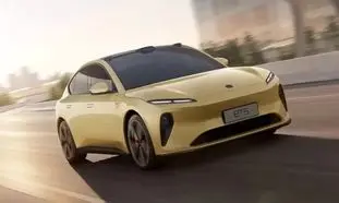 رونمایی از رقیب تسلا مدل 3 با برد 100 کیلومتر