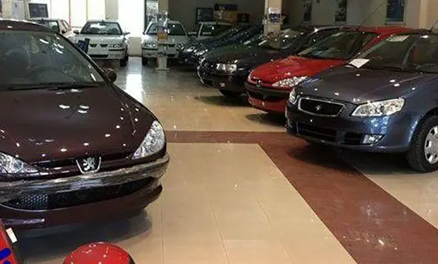 خودرو در دولت رئیسی 15 درصد گران شد