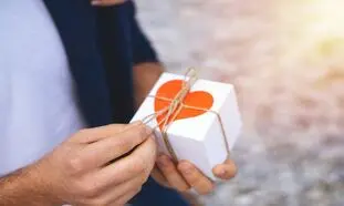 بهترین هدیه روز پدر را از کجا بخریم؟