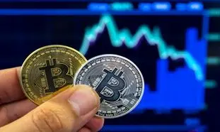سقوط یکساله ارزش بیت کوین ظرف 24 ساعت!