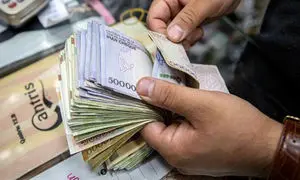 يارانه 400 هزار تومانی 22 بهمن را چه کسانی می‌گیرند؟