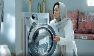 رقابت نیکی کریمی و‌ لیلا حاتمی در آشپزخانه